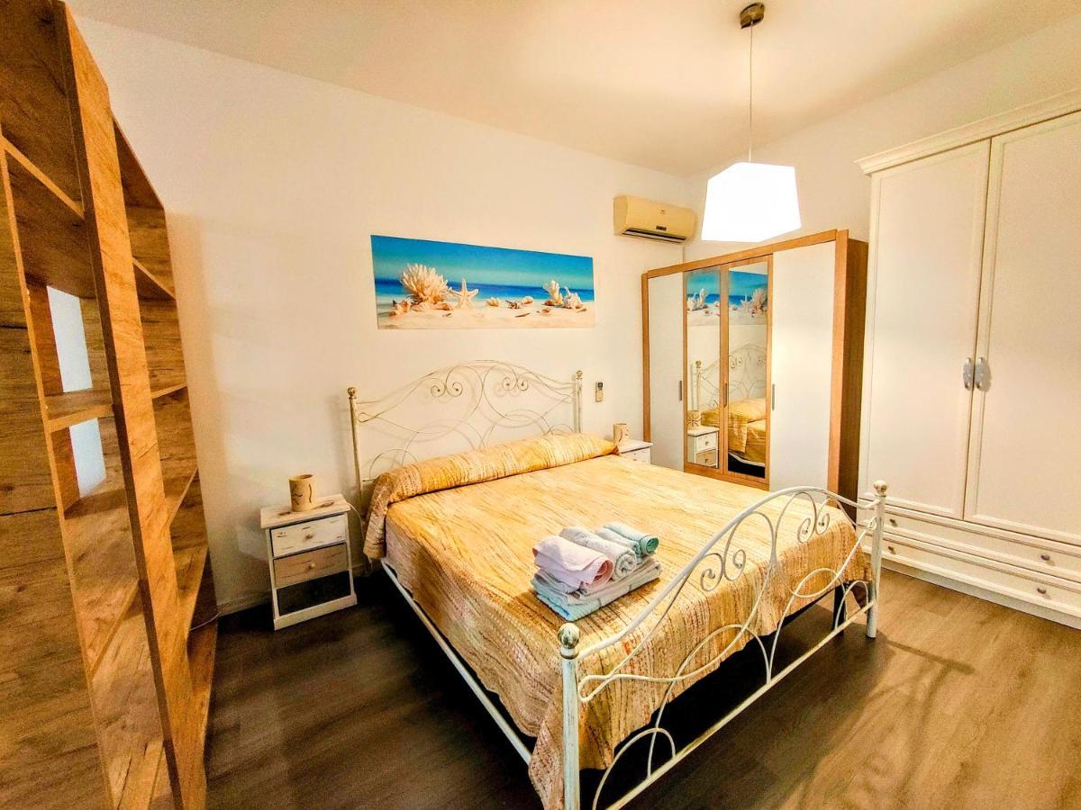 Casa Via Leuca Daire Lecce Dış mekan fotoğraf